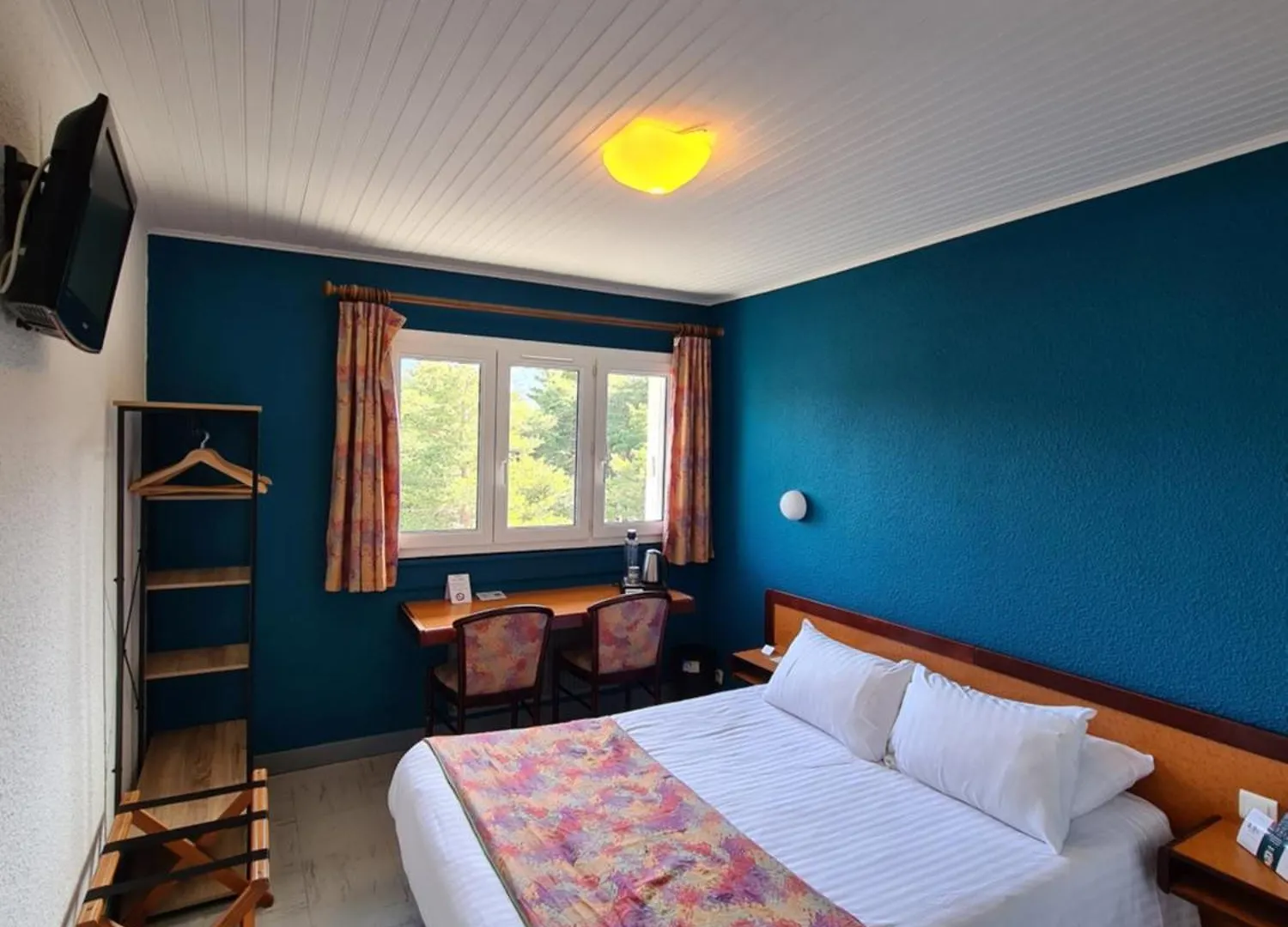 Logis Hotel Eden Lac Savines-le-Lac