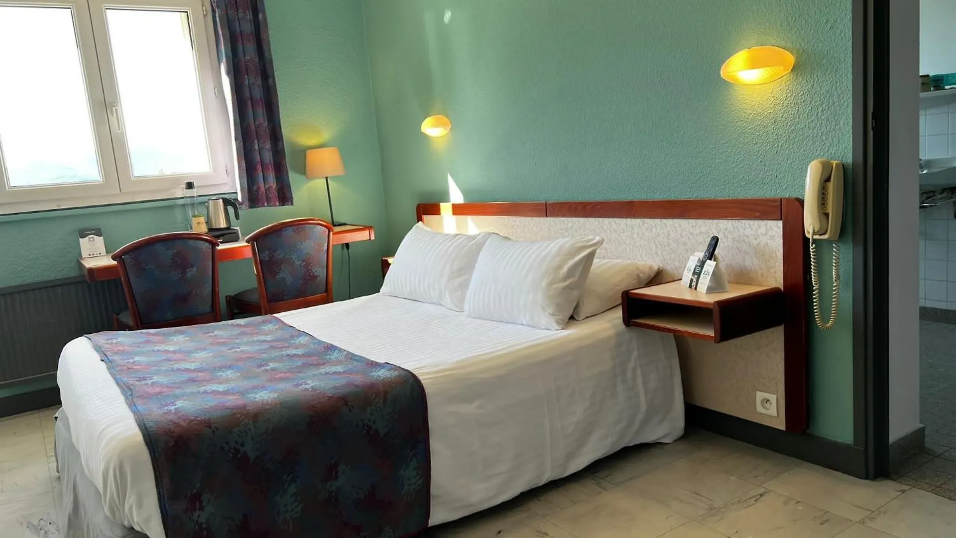 Logis Hotel Eden Lac Savines-le-Lac