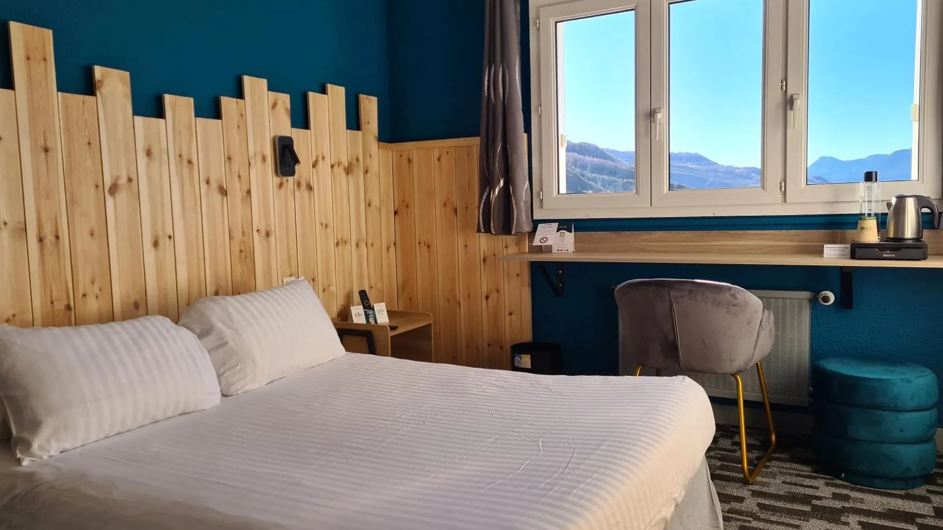 Logis Hotel Eden Lac Savines-le-Lac