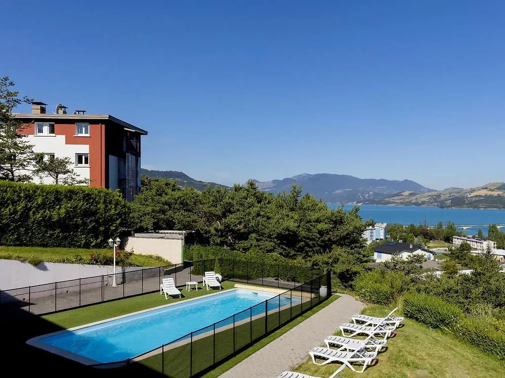 Logis Hotel Eden Lac Savines-le-Lac